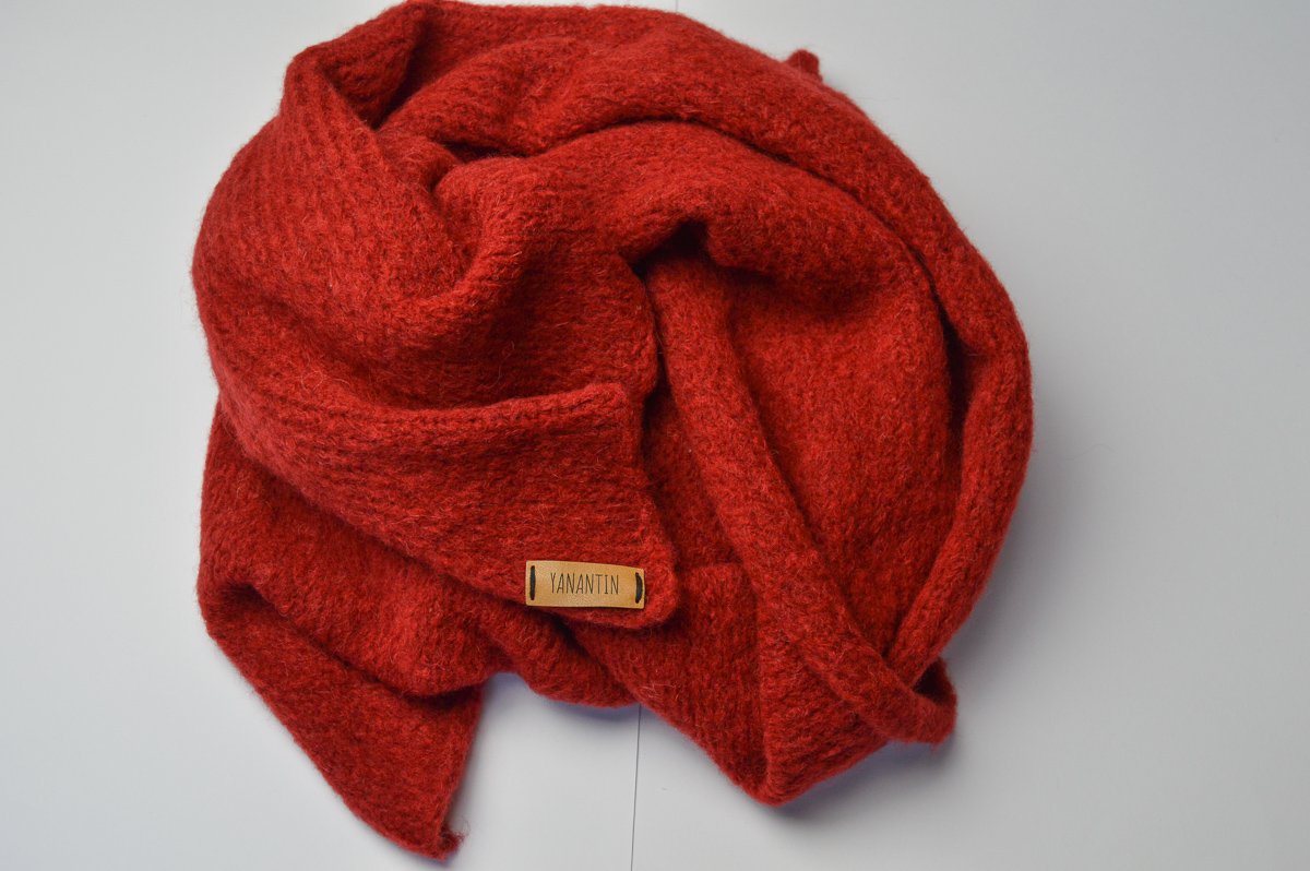 Chunky Scarf | Royal Red | Baby Alpaca & Merino Wool Blend | Extra Large Size
